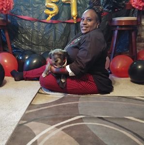 Meet your Posher, Fay